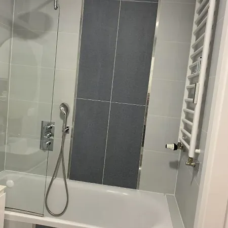 Spokojne I Prywatne Mieszkanie W Centrum Olsztyna Appartamento